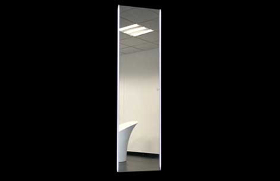 Dreamlike vertikal spejl med LED lys