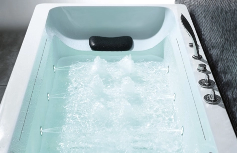 Aktiverede dyser i 1031 Relax I terapispa. | SPA Kompagniet