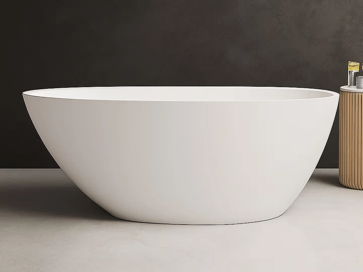 Rimini Uno RockSolid stenbadekar 150 cm i badeværelsesmiljø. Fra SPA Kompagniet.