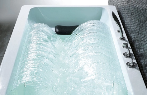 Vandfald i 1031 Relax I terapispa. | SPA Kompagniet
